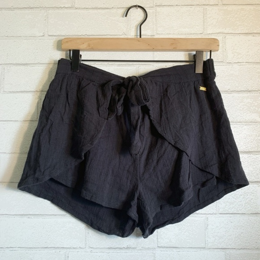 Roxy 100% Cotton Gauzy Lightweight High Waist Black Shorts with Wrap Bow Design
